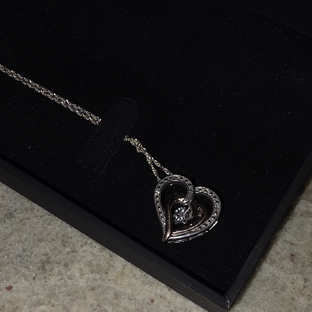 Kay Jewelers Silver and Black Heart Necklace